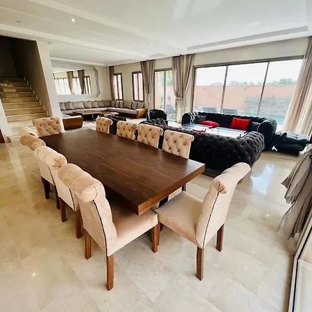 Villa Leonard